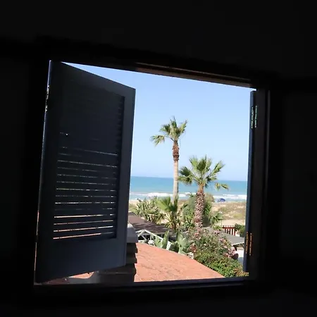 Sul Mare Di Antonietta San Leone